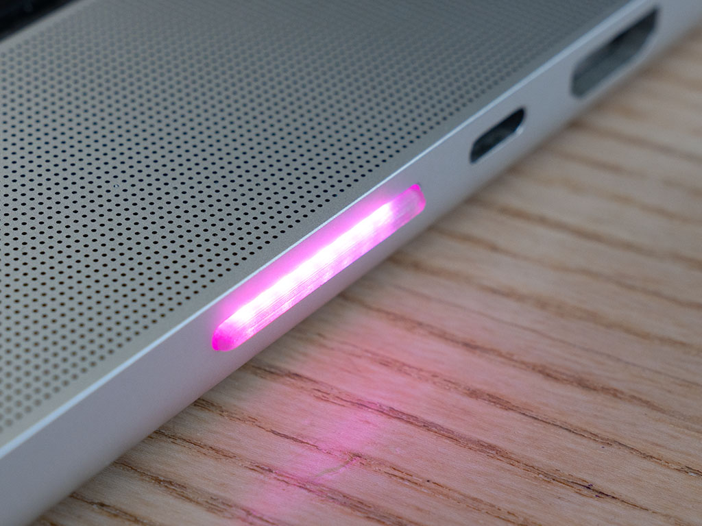 SidePulse LED device in MacBook slot